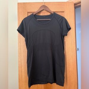 Lululemon Swiftly Tech Short Sleeve Shirt
